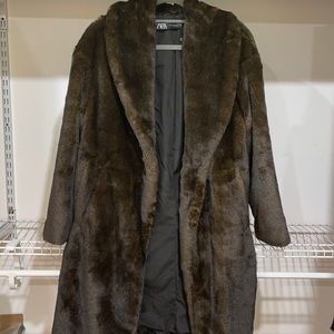 Zara oversized faux fur coat